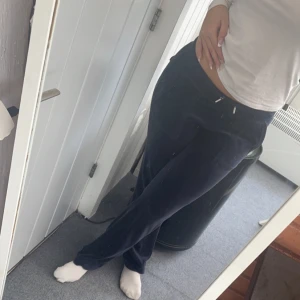 Juciy byxor - Bra skick och jättesköna!