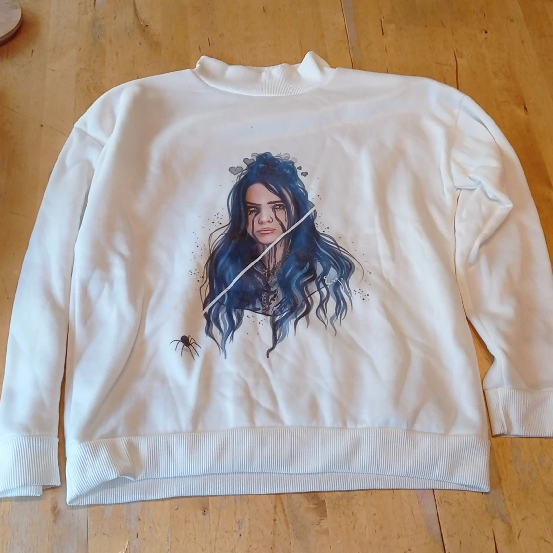 Billie Eilish Sweatshirt  - 90