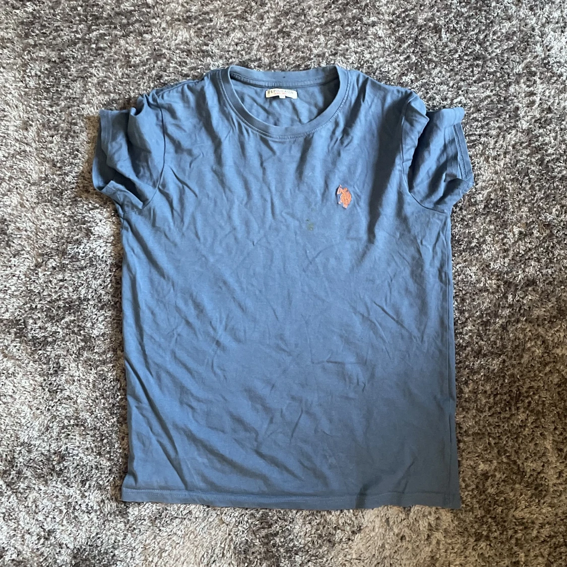 Blå ”Polo Assn” T-Shirt