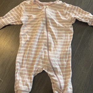 Kappahl pyjamas  - Kappahl pyjamas, storlek 56💕