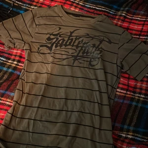 Drainer tröja - Tröja som inte är min stil längre :)