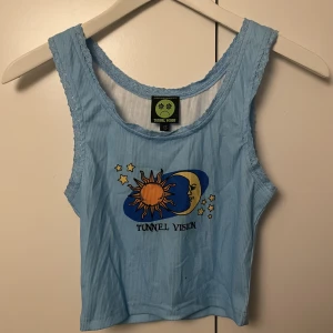 Blå linne - STORRENSNING ! Blått linne med tryck 