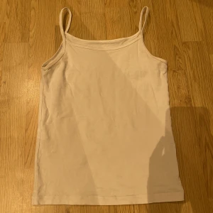 Linne - Gulligt Basic vitt linne 🔥