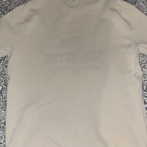 Lexingtontröja - Stickad Lexingtontröja i mycket bra skick som nästan aldrig är använd 