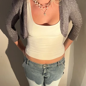 Glitter bolero  - Skit snygg glitter bolero från St Tropez😍😍Storlek S kontakta för mer info!!