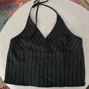 Knyt topp - Helt oanvänd topp från motelrocks.