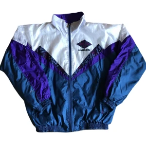 Umbro Jacka - .