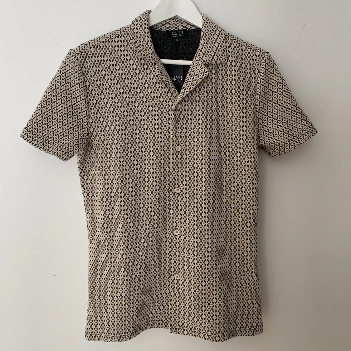 Kortärmad Geo-shirt - 90