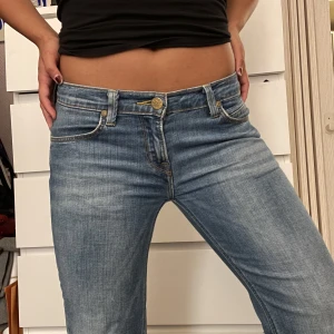 Lee jeans  - Lee bootcut jeans. Köpare står för frakten annars möts jag upp i Sthlm 💞