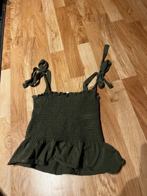 Linne - Grönt linne. 