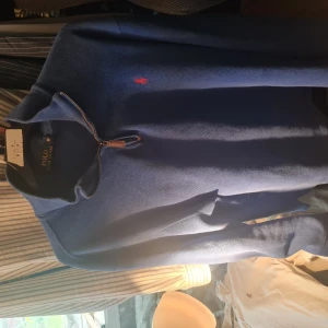 Ralph Lauren zip up - Storlek M i bra skick! Fråga på!