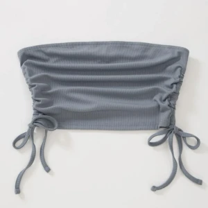 Linne - Grå/blått linne, passar tyvärr inte mig så kan inte visa det på. Aldrig använd.