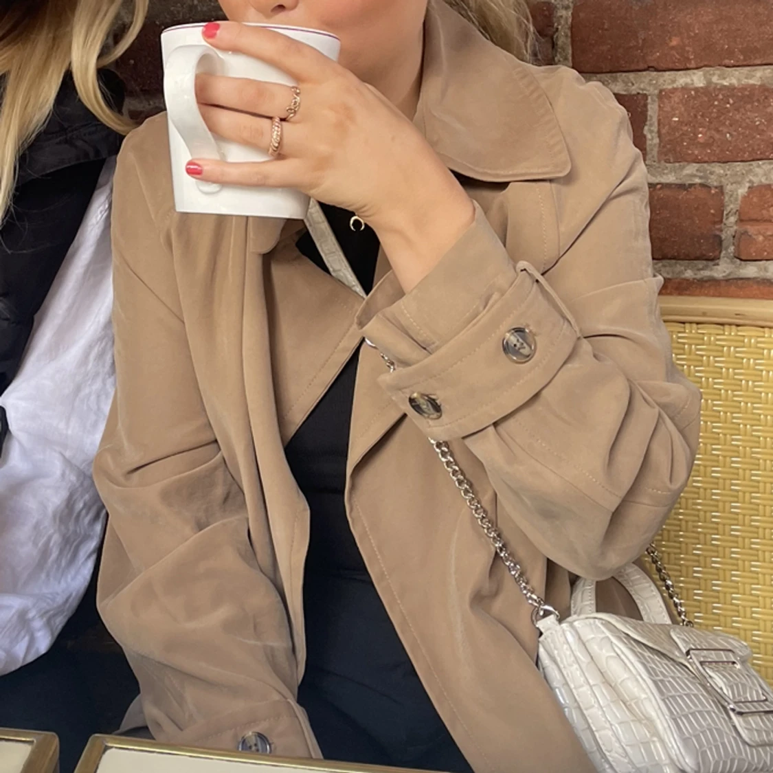 Trenchcoat från Mango