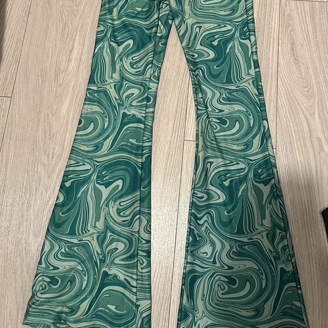 Gröna/Blå mönstrad byxor