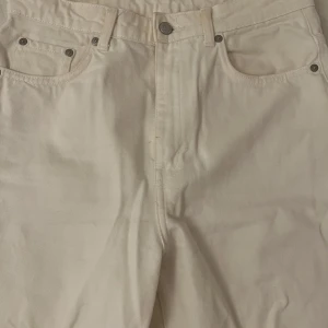 Jeans⭐️ - Supersnygga jeans i en populär modell (rowe), oanvända💋
