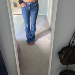 Bootcutjeans - Bootcut jeans från zara👍🏼