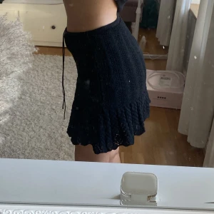 Zara kjol - Virkad zara kjol. Oanvänd. Nypris 329k.