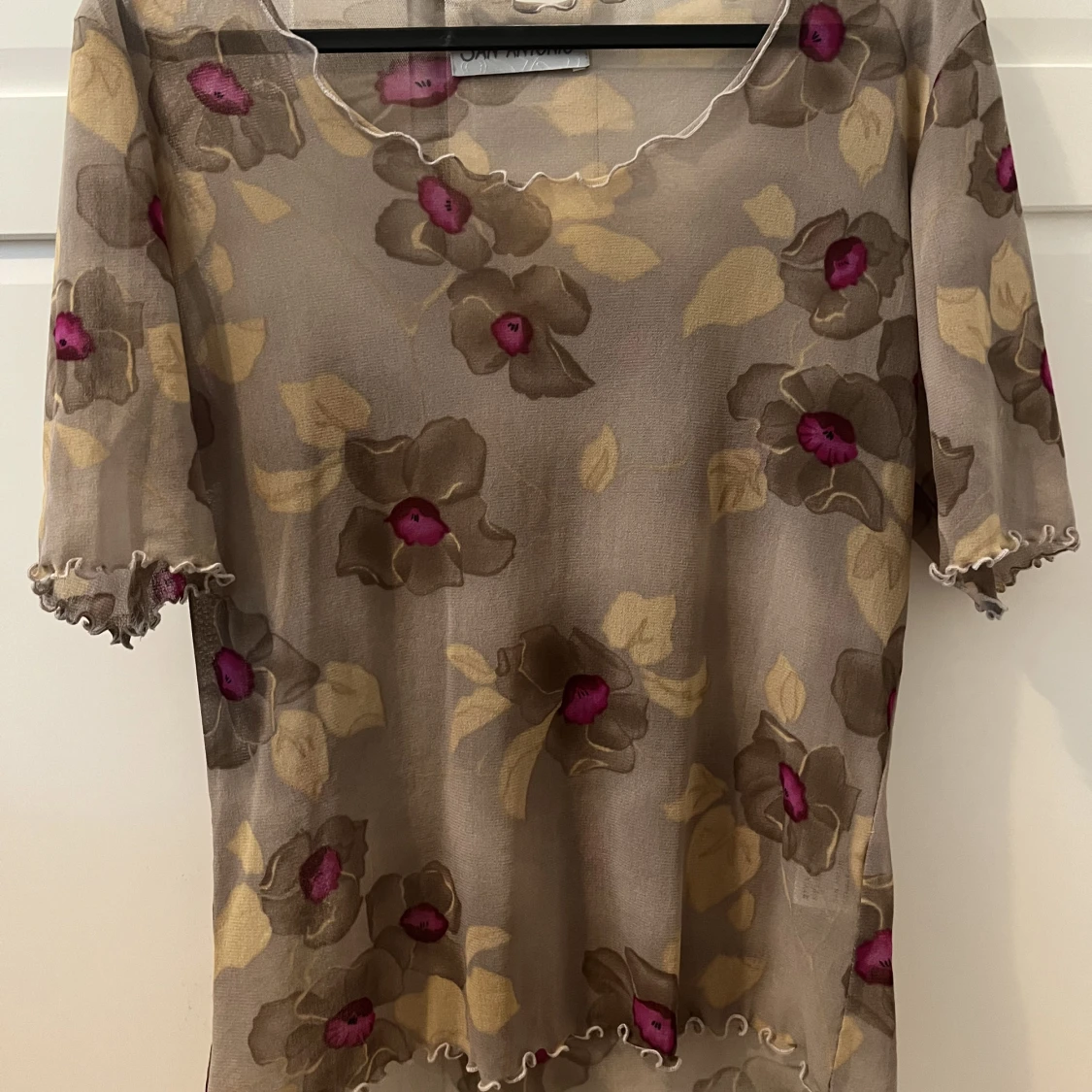 Genomskinlig topp - 91