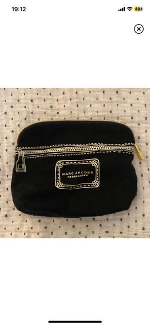 Sminkväska  - Sminkväska