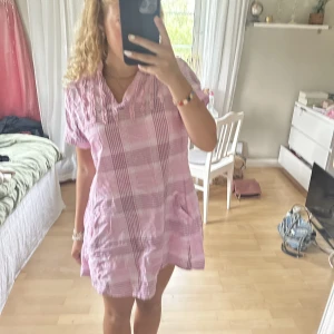Söt rosa klänning - Super söt rosa rutig klänning💖💖💖