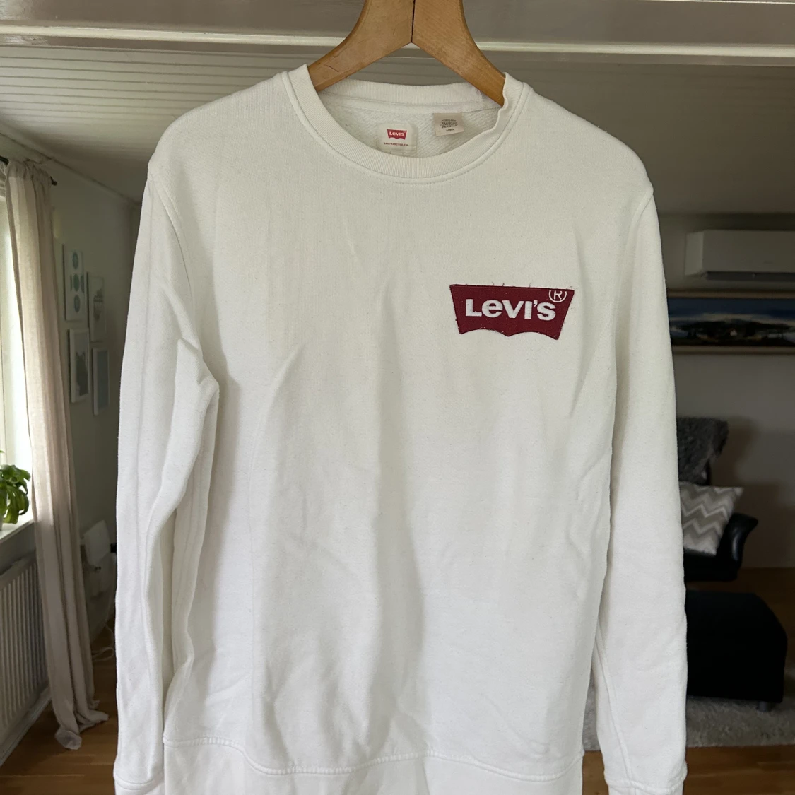 Levis sweatshirt