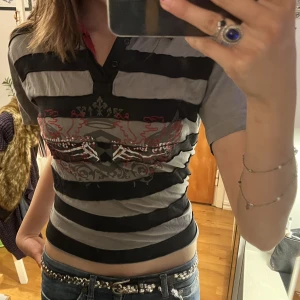 T-shirt med tryck - Helt okej skick