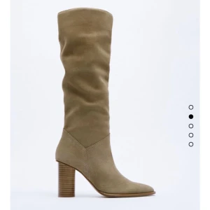 Bootz - Säljer dessa jätte snygga zara bootsen, använd några gånger, men skickar bild privat för diffekter mm. Många som är intresserade, men direkt pris för 500 + frakt