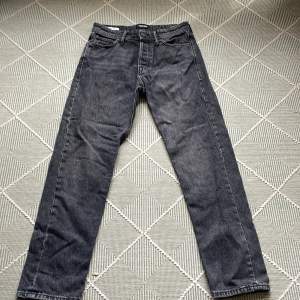 Jack&jones jeans skick 8/10   Modell loose/chris 