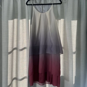 Acne klänning - ACNE SATYA DEGRADE PSS13 Storlek 38