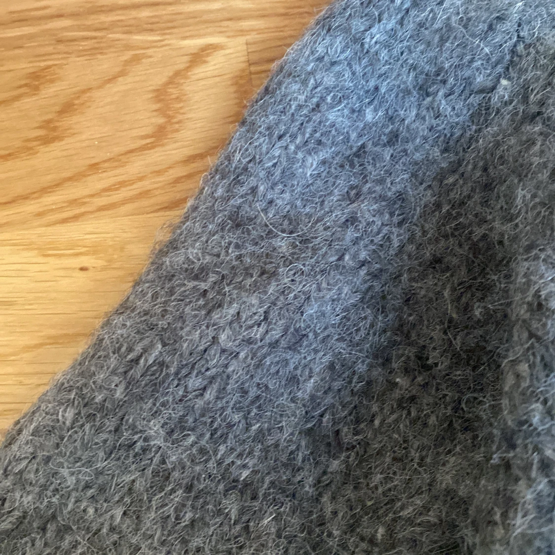 Tjocktröja grå - 90