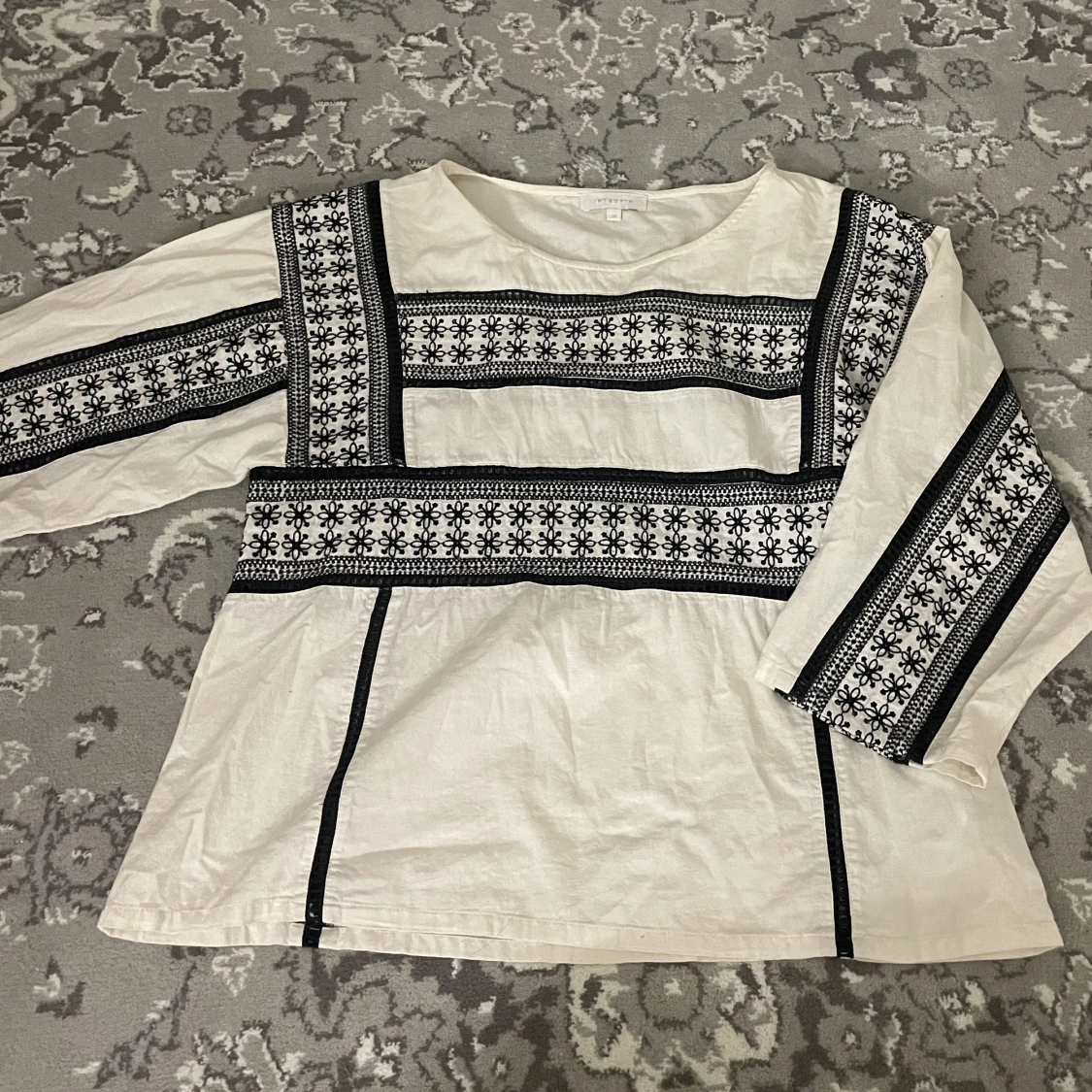 Tröja med trekvarts ärmar