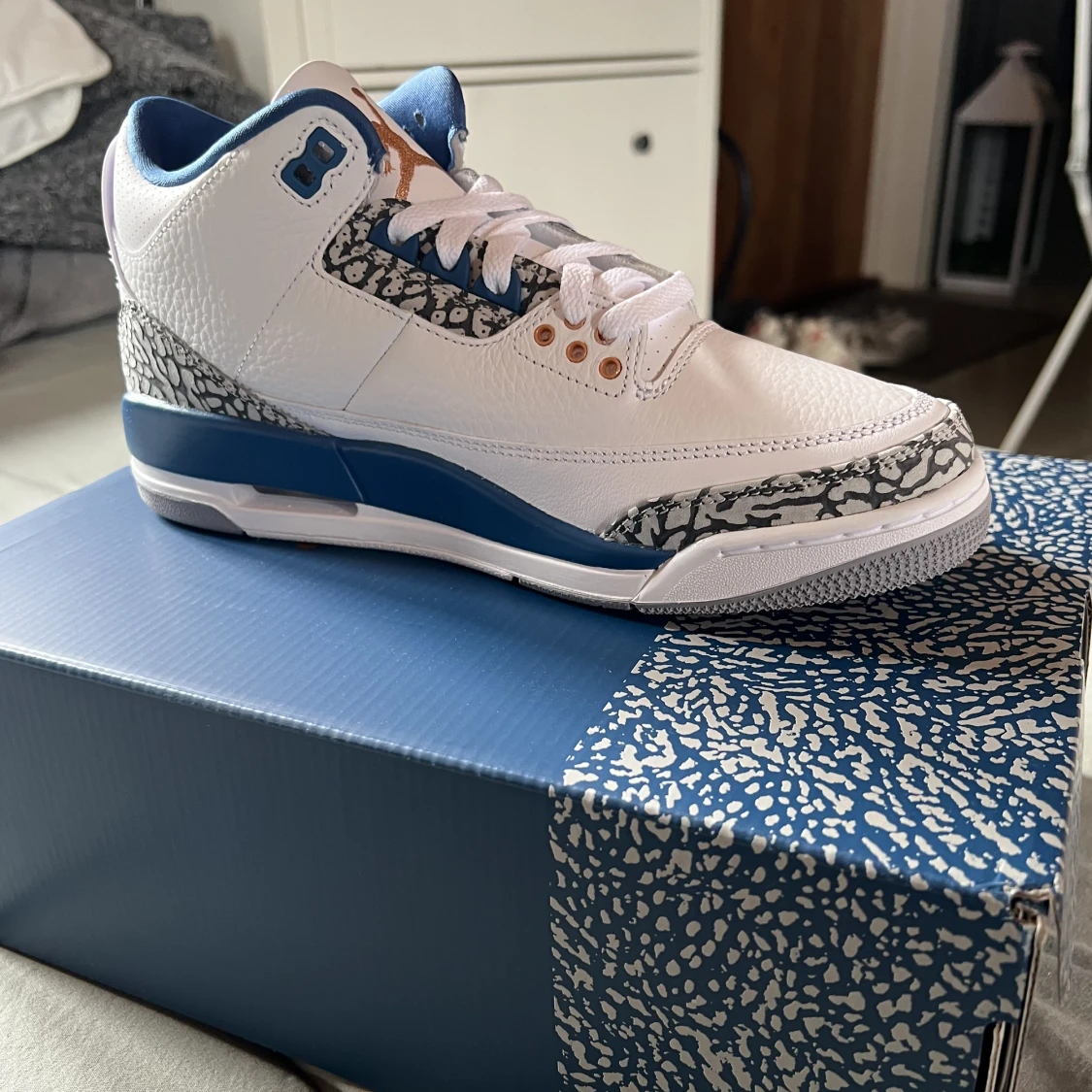 Air Jordan 3 Retro 'Washington Wizards'  - 91