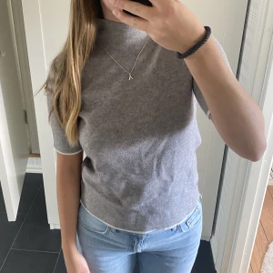 Zara t shirt  - Superfin stickad t shirt, bra kvalite👌🏼