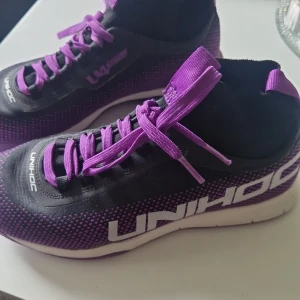 Innebandy skor - Mycket fina unihoc skor. Storlek 36 