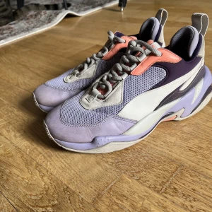 Puma Chunky sneakers - Sparsamt använda 