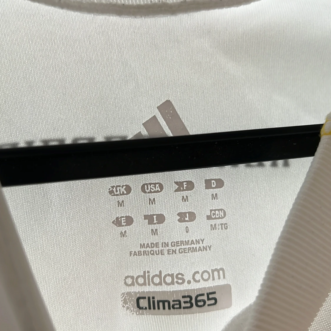 Real Madrid 2009-2010 hemmatröja - 91