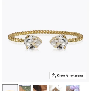 Armband Svedbom - Justerbart armband i guld/kristall från Caroline Svedbom i superfint skick! Nypris: 695 kr Mitt pris: 490 kr