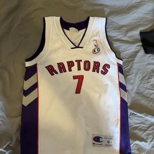 ChampionT-Shirt - original t-shirt som passar bra på M  BARA TRÄFFAS INOM STOCKHOLM