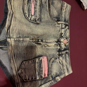 Shorts kjol - En kjol men den har inbyggda shorts 