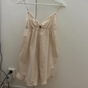 Odd Molly klänning - Odd Molly klänning/nattlinne  Så fint! Rosa/beige färg