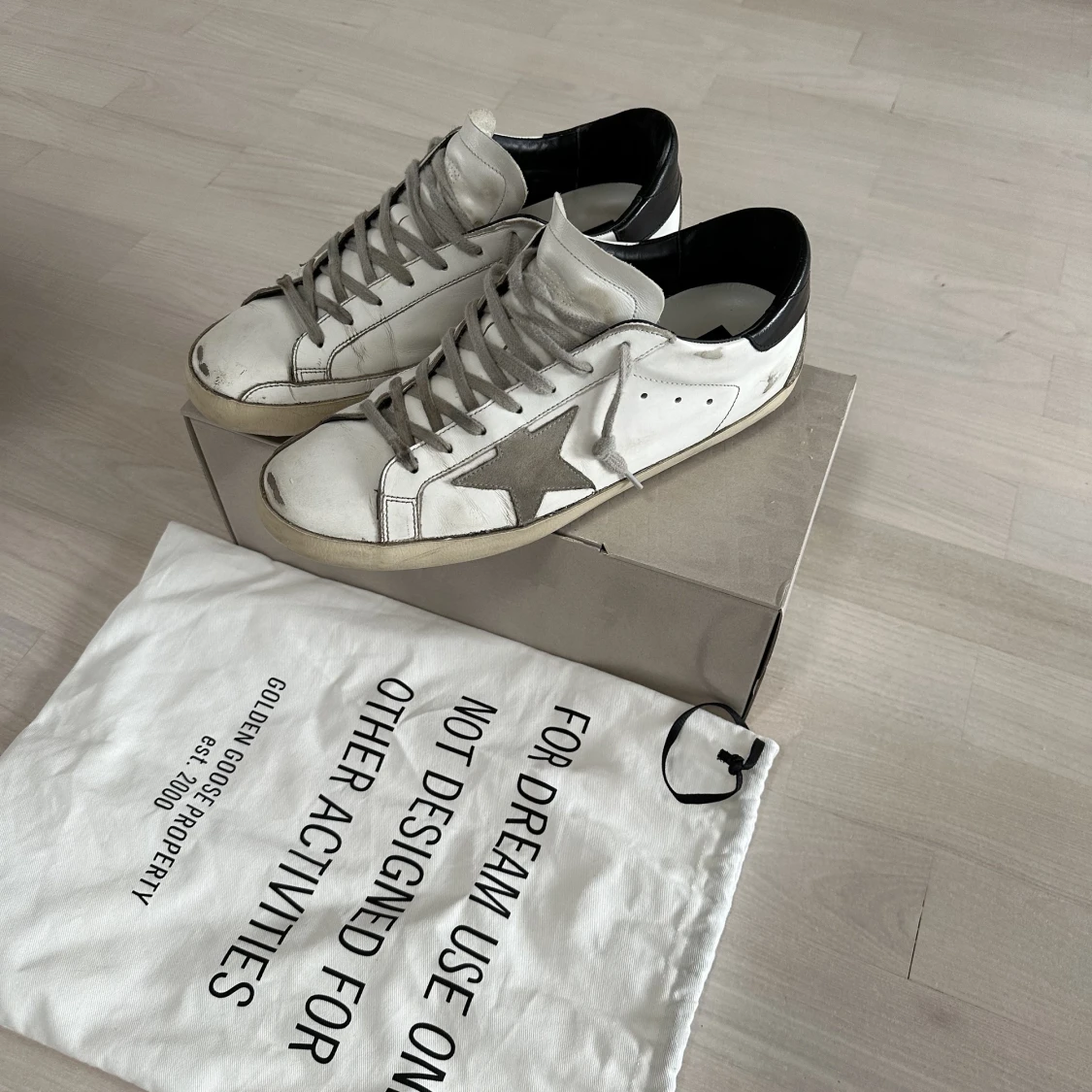 Golden Goose Super-Star