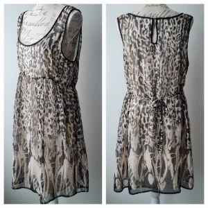 Soaked in luxury vscker klänming Som ny stl XL  - Knappt använd! Toppskick!  Stl XL 