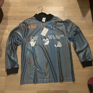 Off white longsleeve  - Helt ny lappen kvar