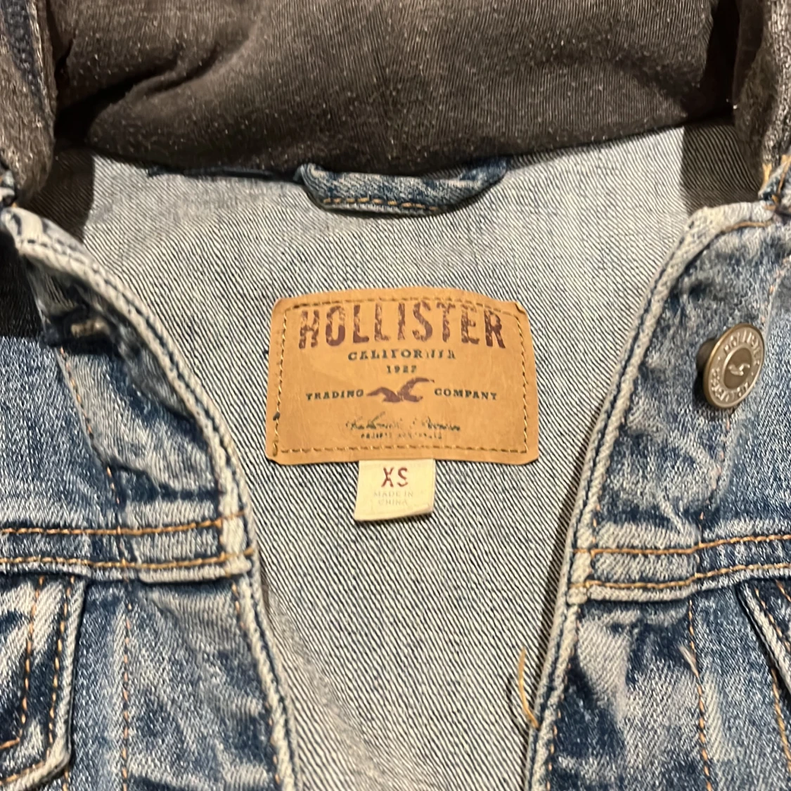 Jeansjacka/Hoodie Hollister - 90