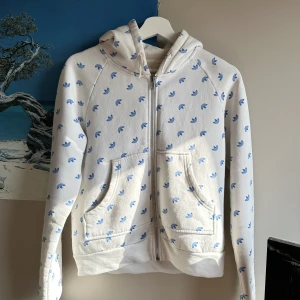 Adidas Jacka  - Jätte fint!! 