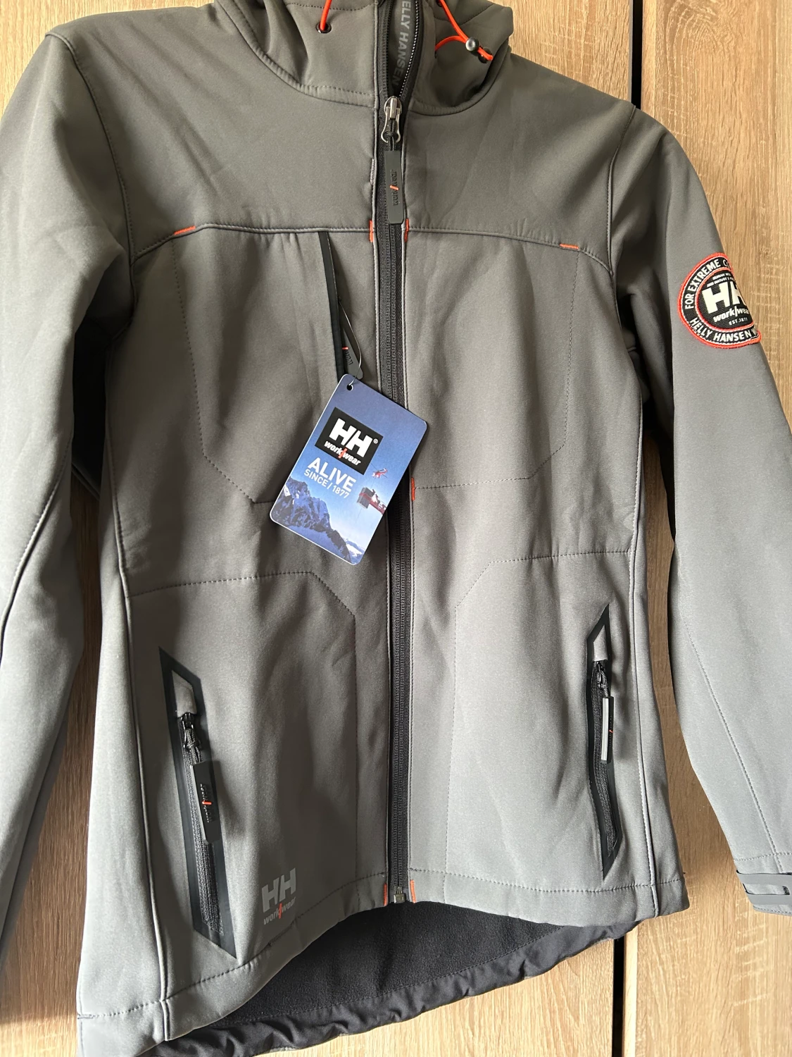 Ny Helly Hansen softshelljacka i strl XS - 90