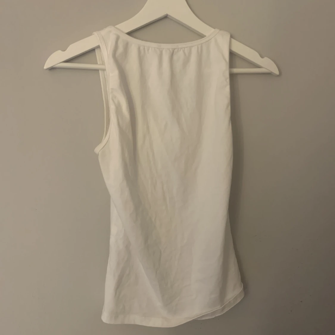 Vit linne (användt fåtal gånger) - 90