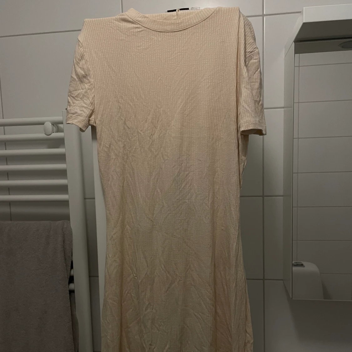 Klänning från NA-KD  - 90