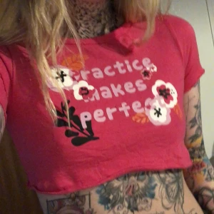 Babytee - Söt Egen klippt  Tror från barn