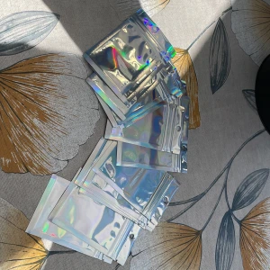 Lrhängen - Här kommer det lite nyheter inför sommaren skrivit om ni vill ha på min Plick! Jättefina korpskallar i olika färger och storlekar köp vet ja!🙏🏻❤️